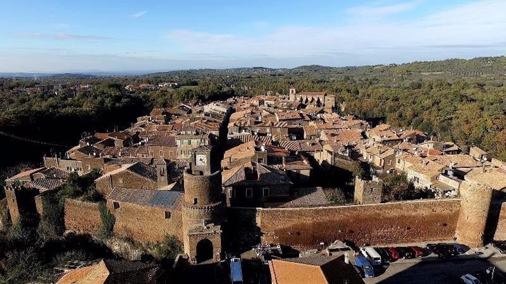 Panoramica sul borgo medievale di Barbarano Romano