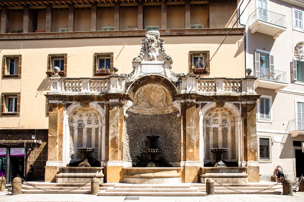 La Fontana di Piazza San Pietro a Frascati