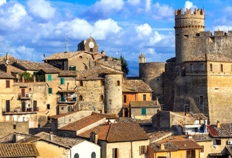 Panoramica di Nazzano - Foto di Freesurf da AdobeStock