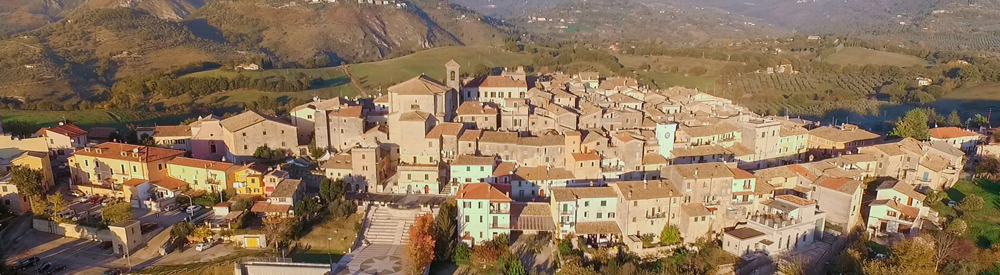 Castelnuovo-di-Farfa-foto-dal-sito-castelnuovodifarfaturismo.it