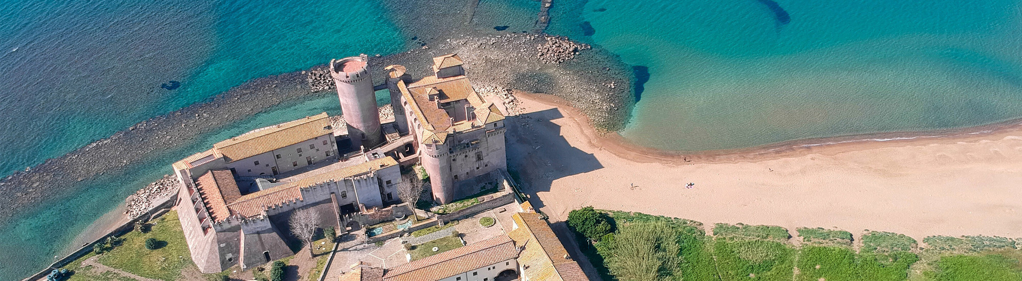 Veduta aerea del Castello di Santa Severa