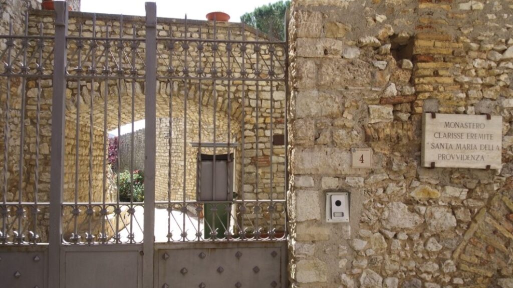 Il Monastero delle Monache Clarisse Eremite di Fara in Sabina