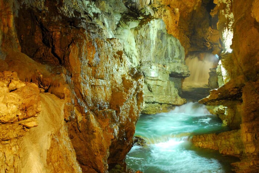 Grotte di Falvaterra e Rio Obaco - www.provincia.fr.it