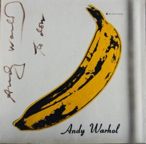 La Copertina realizzata da Andy Warhol per l'album dei Velvet Undergrond & Nico