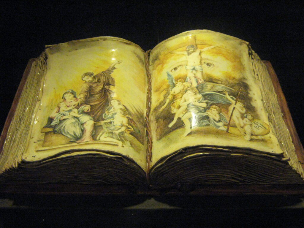 Opera "Il Libro della Vita", foto da www.grecciomuseodelpresepio.it